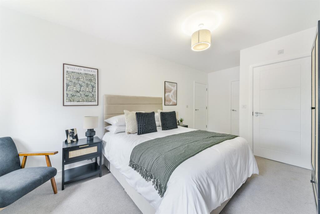 Additional image 9 of Russell Hill Road, Purley