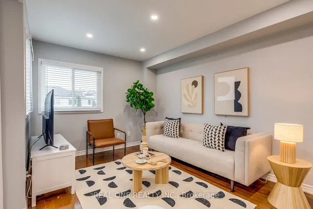 Additional image 20 of 70 Glenashton Dr