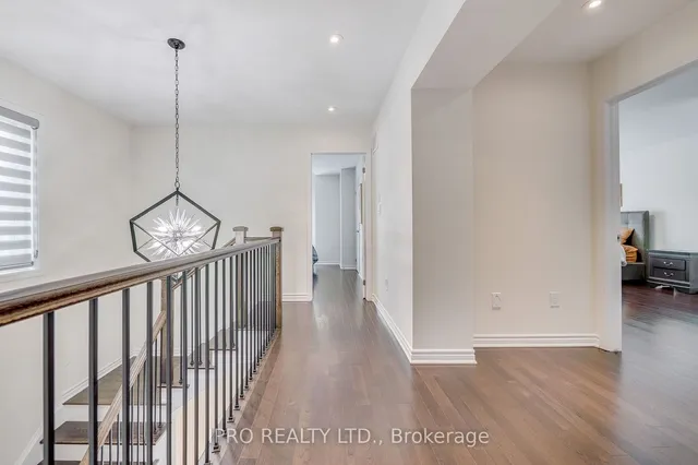 Additional image 25 of 692 Kennedy Circ