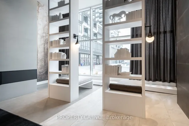 Additional image 3 of 2485 Taunton Rd Unit 427