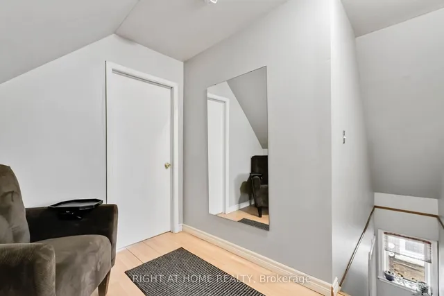 Additional image 17 of 14 Huxley Ave