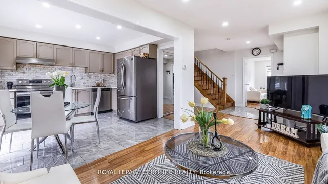 Additional image 11 of 27 Earl Grey Cres