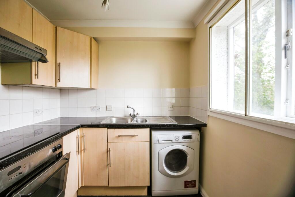 Additional image 16 of Fairbairn Close, Purley, CR8