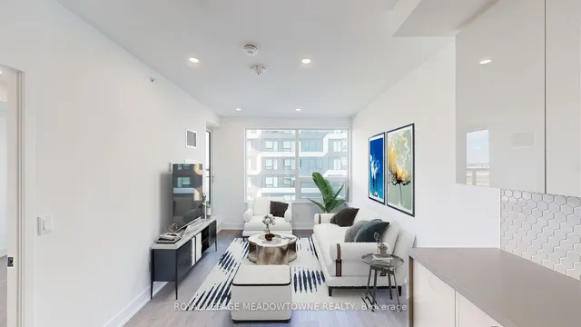 Additional image 6 of 2481 Taunton Rd Unit 805