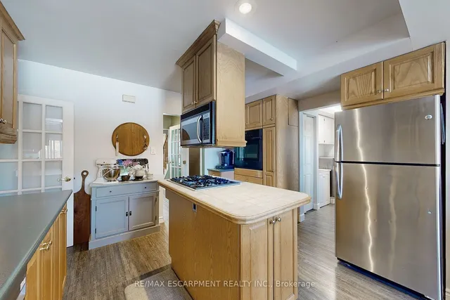 Additional image 15 of 3059 Centennial Dr