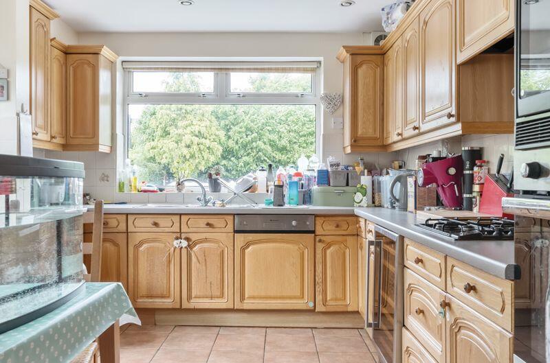 Additional image 18 of Russell Hill, West Purley