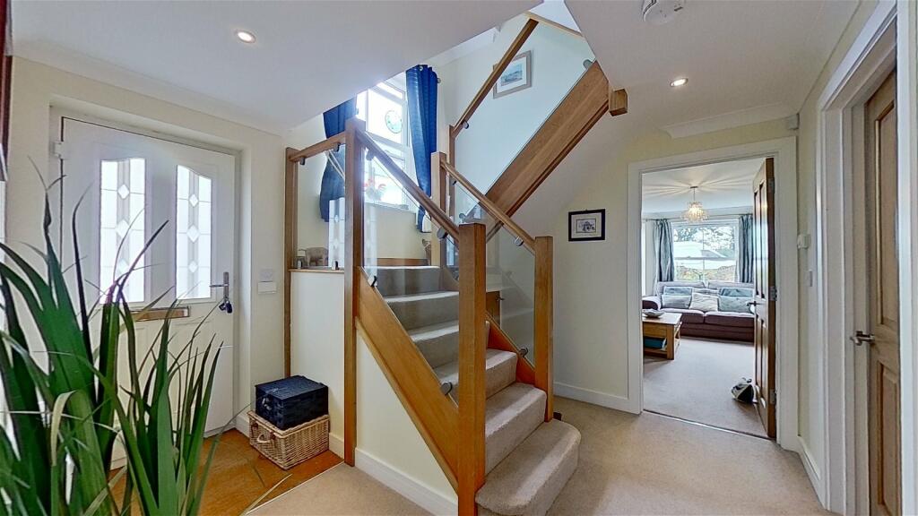 Additional image 5 of St. Vincent Road, St. Margarets-At-Cliffe, Kent, CT15 6ET