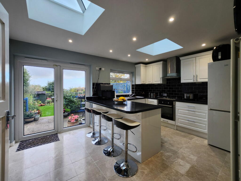 Additional image 3 of King Edward Avenue, Broadstairs, CT10 1PH