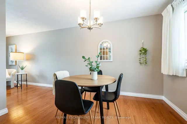 Additional image 13 of 83 Mountbatten Dr