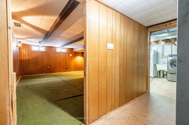 Additional image 36 of 83 Mountbatten Dr