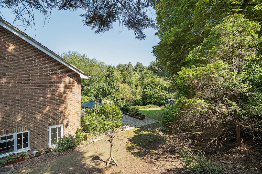 Additional image 4 of Leacroft Close, Kenley, CR8