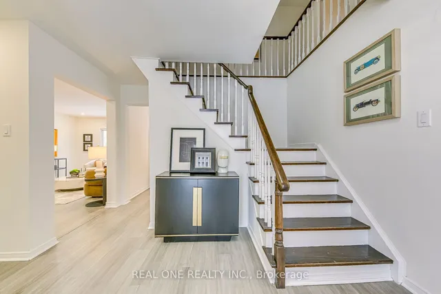 Additional image 24 of 153 Cavendish Crt