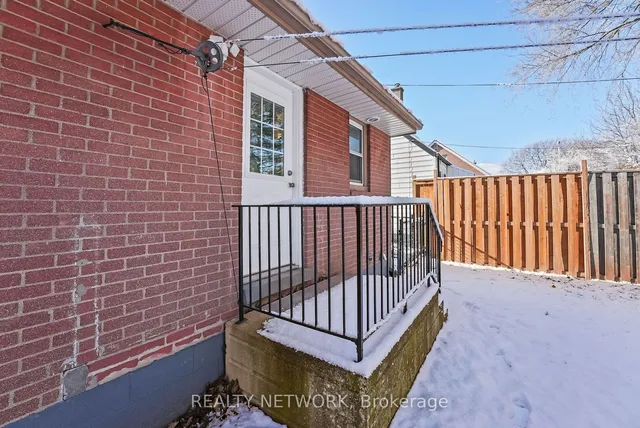 Additional image 29 of 27 Glengrove Ave