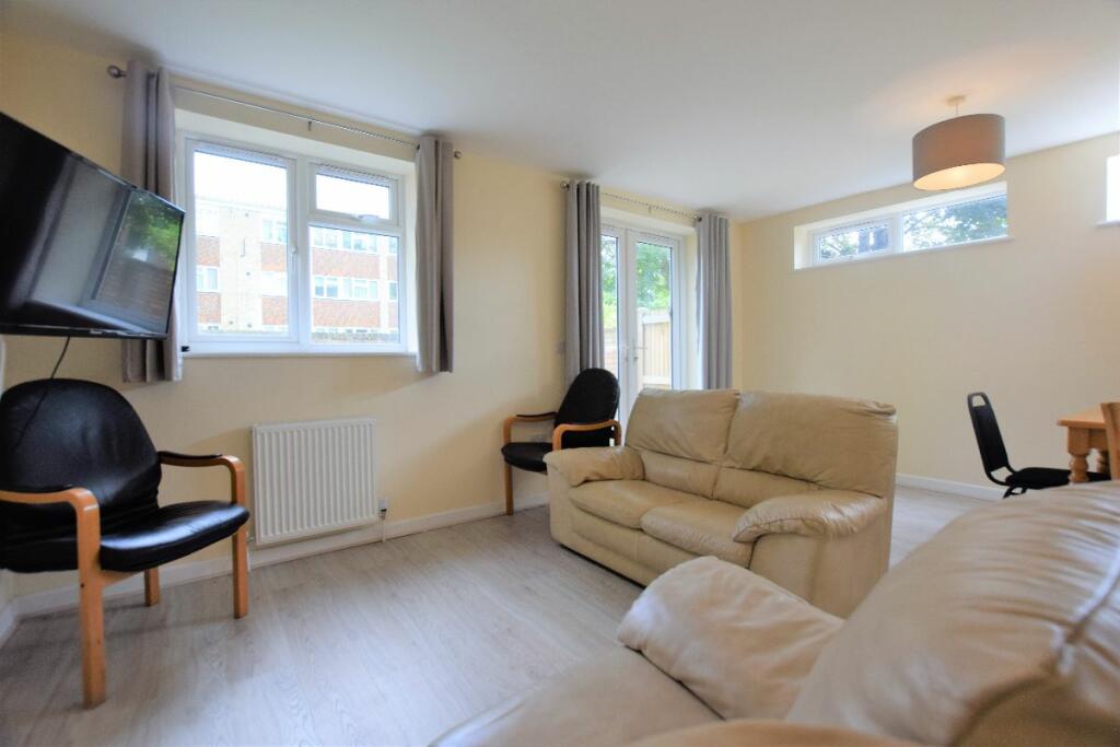 Additional image 6 of 4 bed Student Home - CCCU - 1a Arran Mews