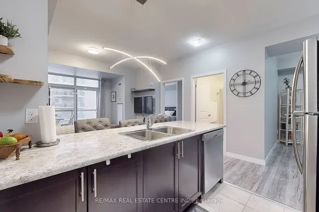 Additional image 17 of 81 Robinson St Unit 305