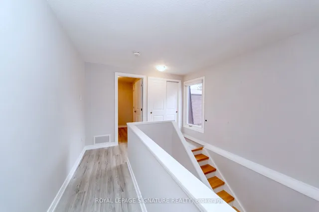 Additional image 19 of 59 Kenninghall Blvd Unit 28