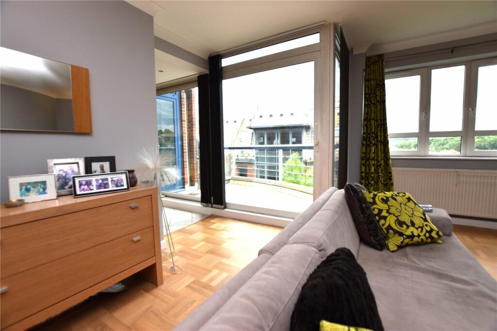 Additional image 11 of High Street, Purley, Croydon, CR8