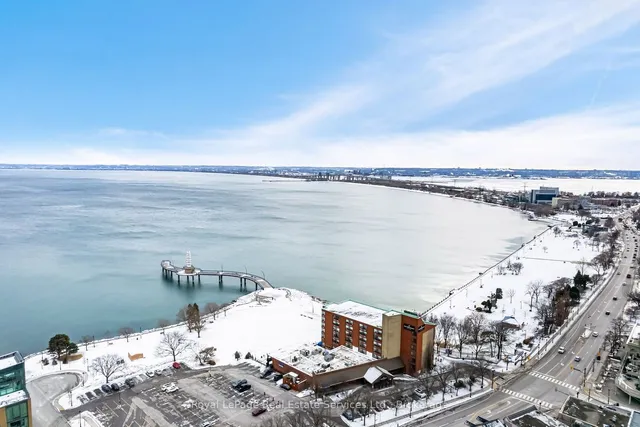 Additional image 38 of 360 Pearl St Unit 902