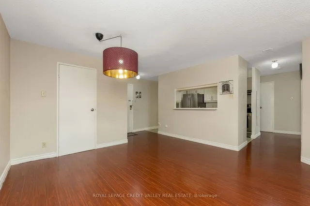 Additional image 11 of 25 Trailwood Dr Unit 303