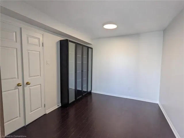 Additional image 19 of 50 Kingsbridge Garden Cir Unit 1807