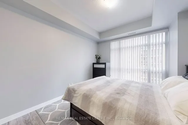 Additional image 28 of 81 Robinson St Unit 305