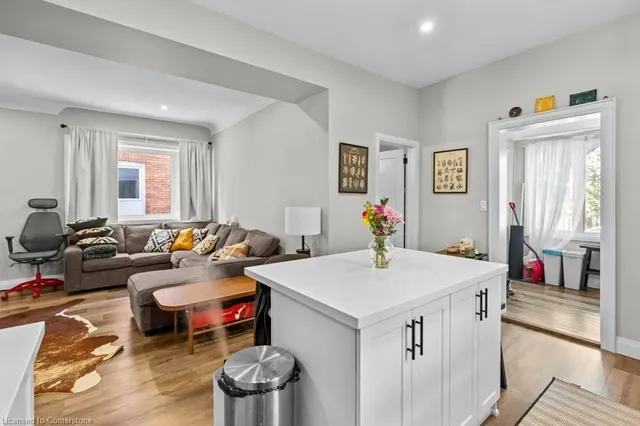 Additional image 40 of 20 Holton Ave