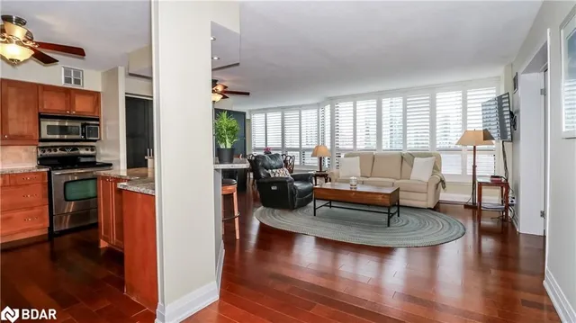 Additional image 2 of 200 Robert Speck Pky Unit 1101