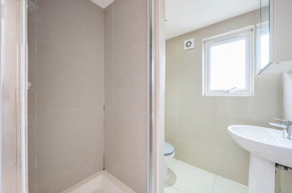 Additional image 19 of Headcorn Road, Thornton Heath, CR7