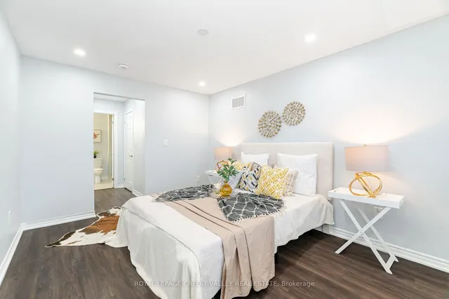 Additional image 33 of 114 Whitlock Ave