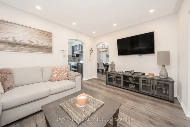 Additional image 5 of 1722 Samuelson Circ