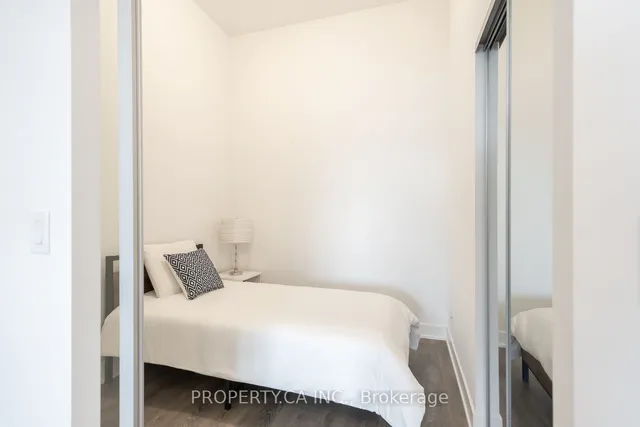 Additional image 24 of 2485 Taunton Rd Unit 427