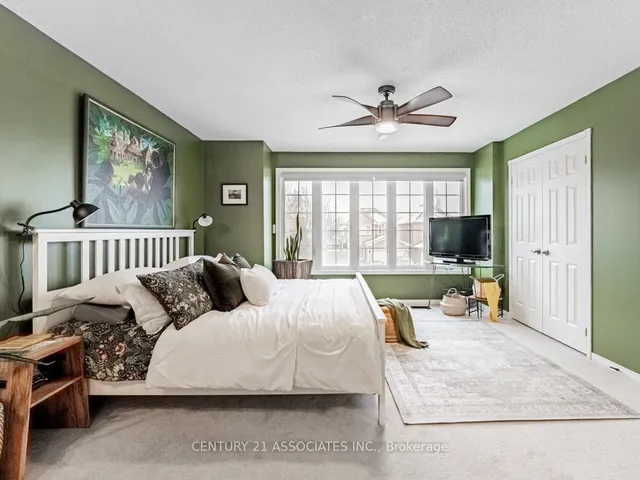 Additional image 19 of 137 Cove Cres