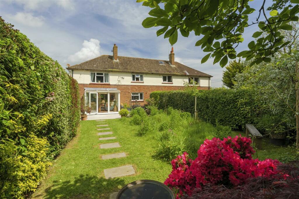 Additional image 2 of St Marys Close, Nonington