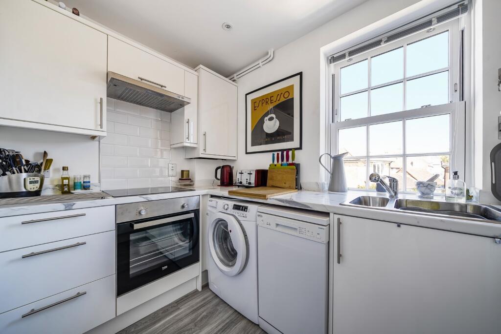 Additional image 6 of Wantsum Mews, Sandwich, Kent, CT13