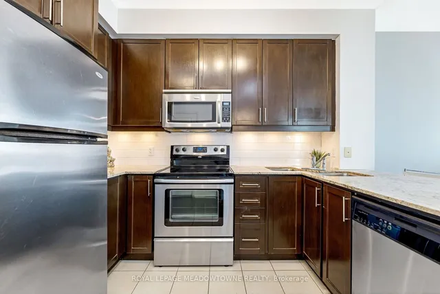 Additional image 11 of 80 Absolute Ave Unit 3102