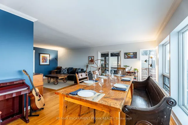 Additional image 32 of 31 Mountain Park Ave