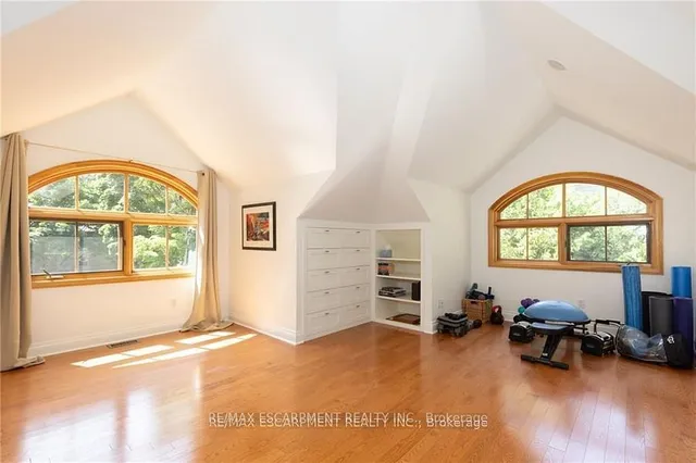 Additional image 25 of 247 Colchester Dr