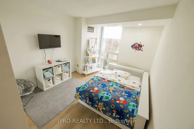 Additional image 25 of 50 Eglinton Ave Unit 408