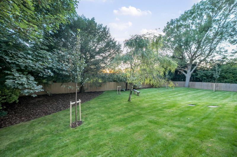 Additional image 11 of Hillview Place, Higher Drive, Purley