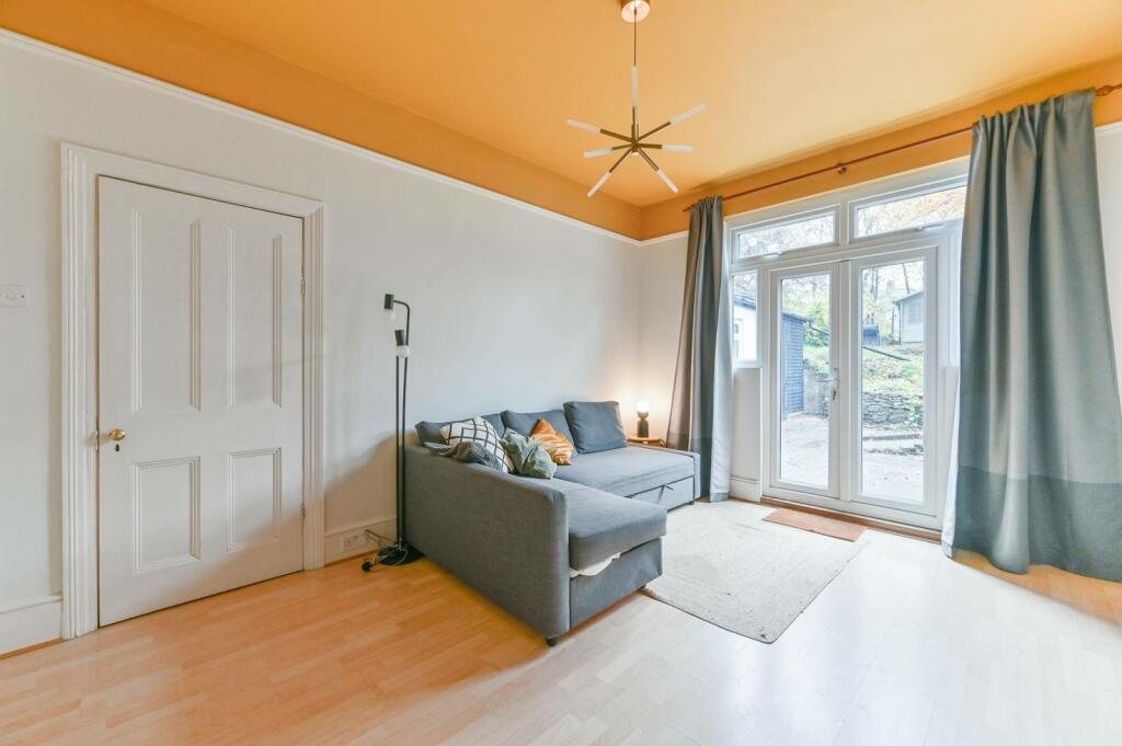 Additional image 5 of Melfort Road, Thornton Heath, CR7