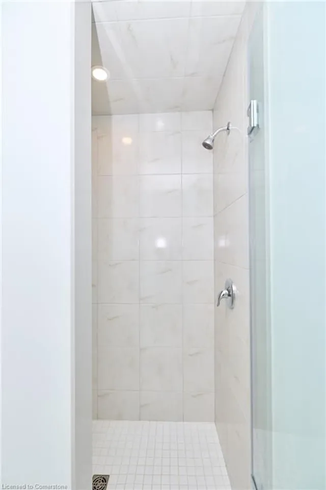 Additional image 35 of 600 North Service Rd Unit 108