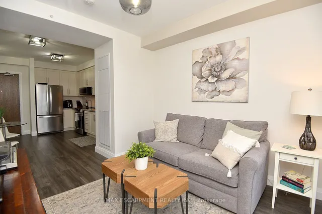 Additional image 8 of 30 Hamilton St Unit 605