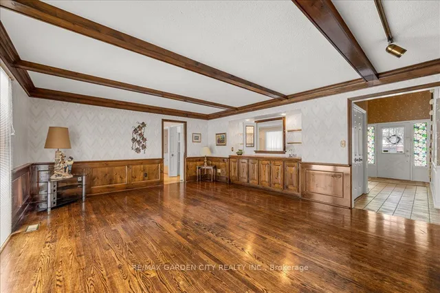 Additional image 13 of 34 Acredale Dr