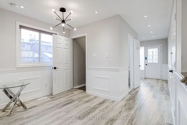 Additional image 7 of 2 Buffalo Crt