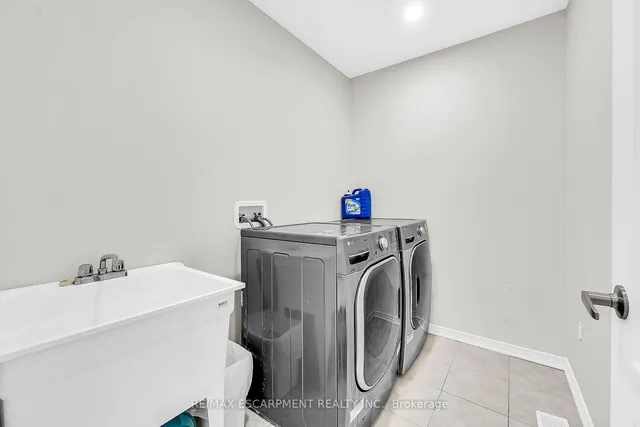 Additional image 36 of 328 Bedrock Dr