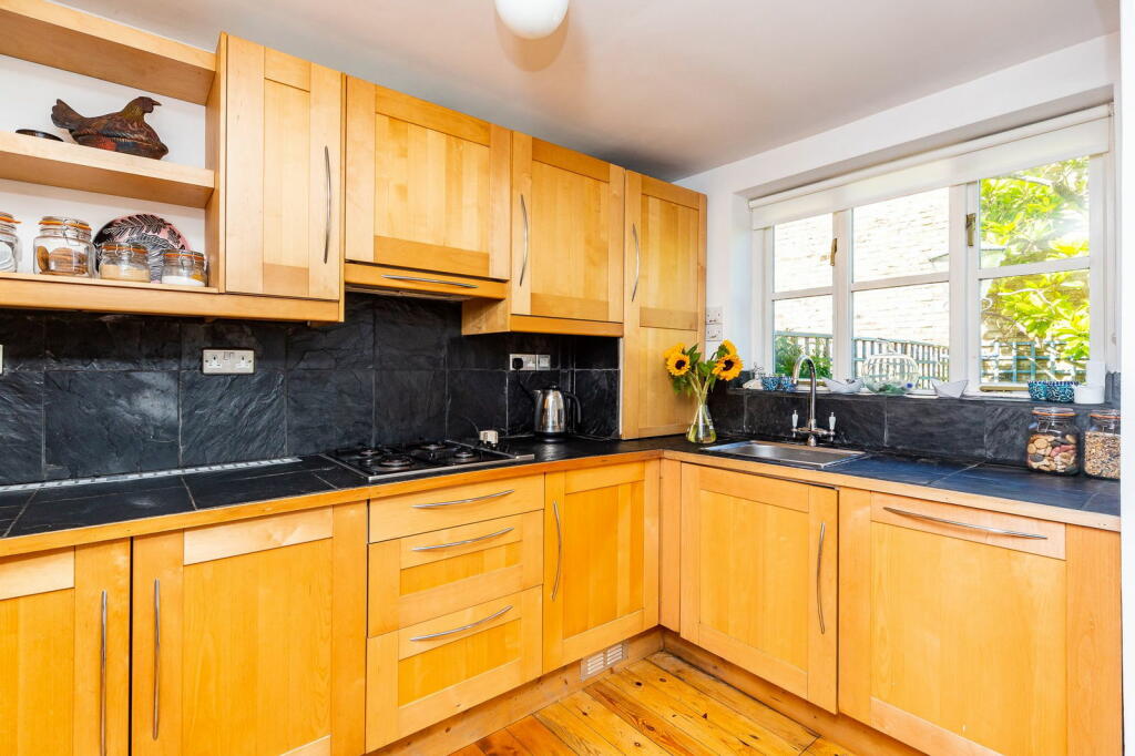 Additional image 12 of Addington Street, Ramsgate, CT11 9JL