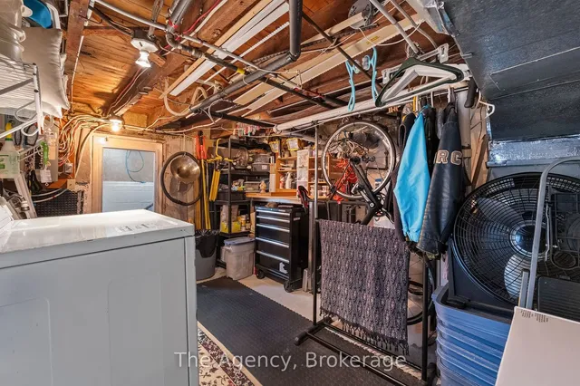 Additional image 29 of 35 Jones St