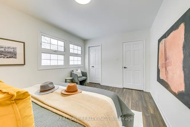 Additional image 35 of 153 Cavendish Crt