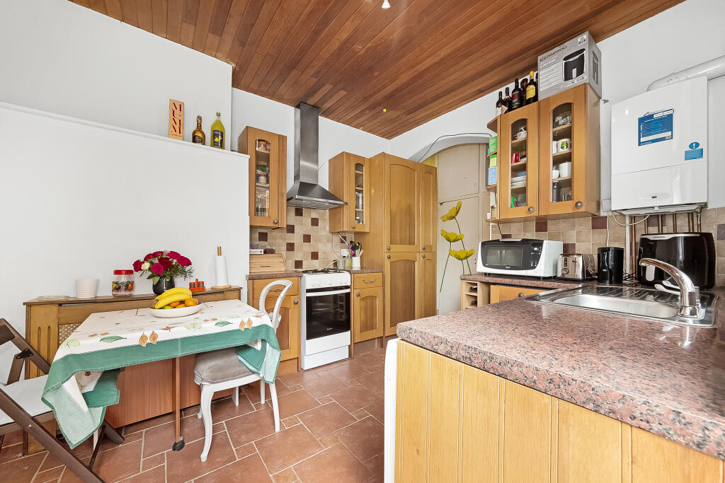 Additional image 5 of Melfort Road, Thornton Heath, CR7