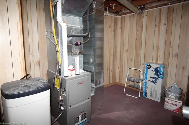 Additional image 36 of 1530 Garth St